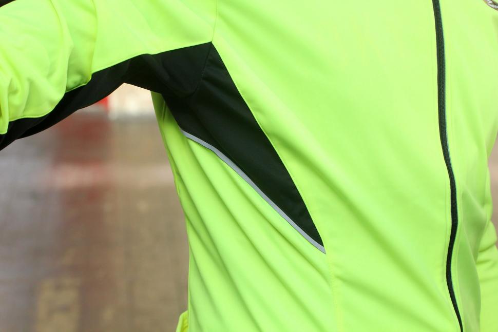 Review: Sugoi RS 180 Jacket | road.cc